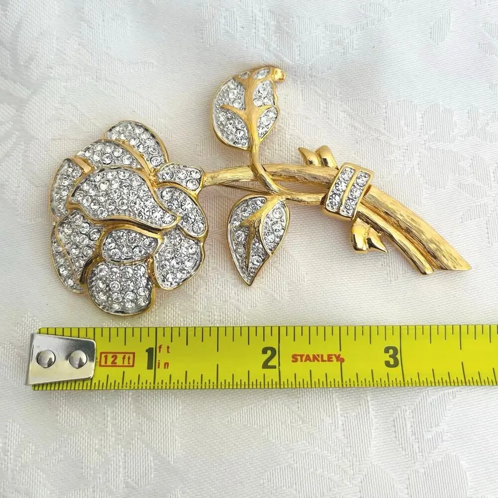 Vtg Nolan Miller Pave Rose Austrian Crystal Gold-P Brooch Pin Y2K Dynasty 90s